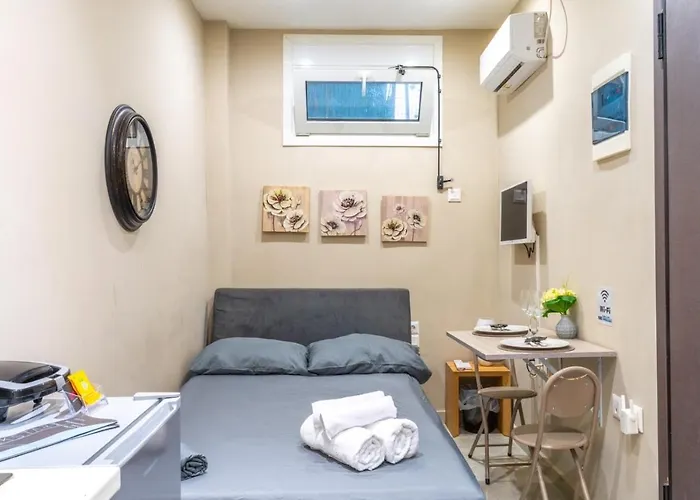 Aiolos Luxury Alimos Market Apartment 2 Near The Sea